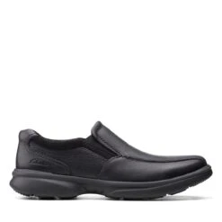 Clarks Bradley Step Black Tumbled Leather