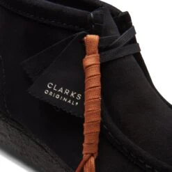 Clarks Wallabee Boot Black Suede 17 Clarks Wallabee Boot Black Suede -Clarks 26155517 W 8
