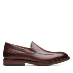 Clarks Un Hugh Step Brown Leather