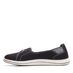 Clarks Breeze Skip Black 13 Clarks Breeze Skip Black -Clarks 26169244 W 5
