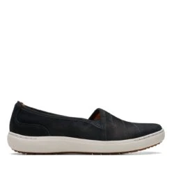 Clarks Nalle Violet Black Leather