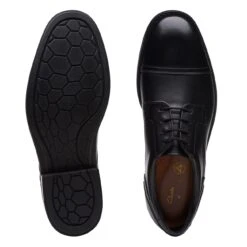 Clarks Un Hugh Cap Black Leather -Clarks 26172836 W 7